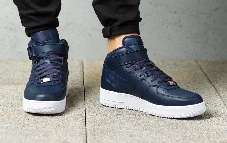 Mrazivým mestom v teniskách