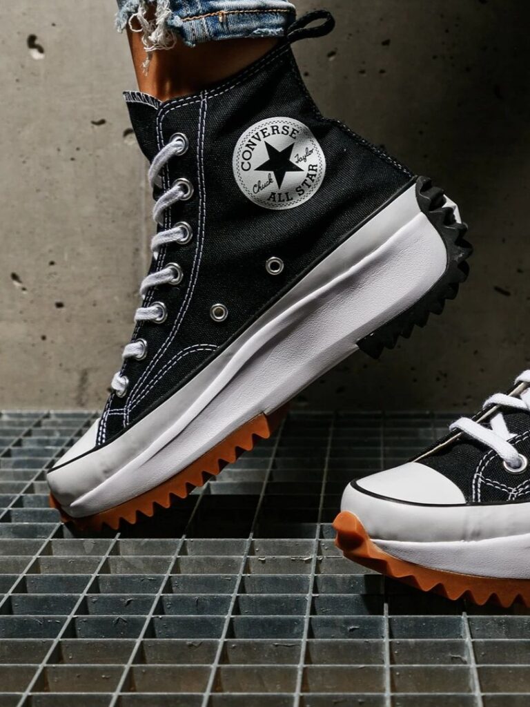 Converse Run Star Hike