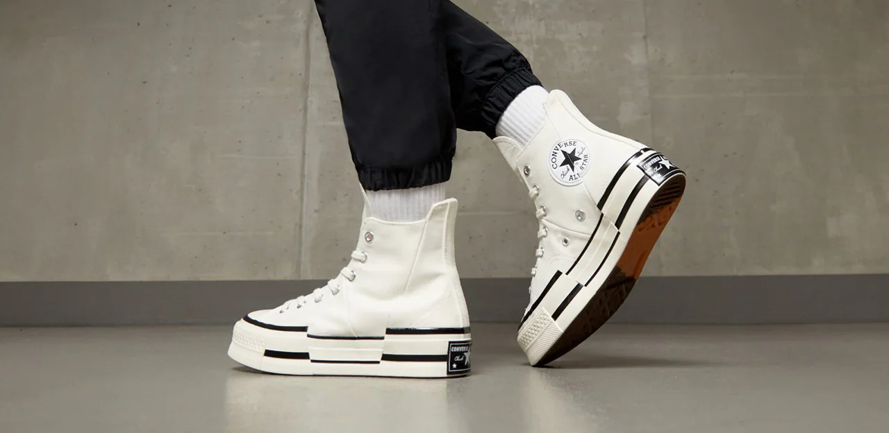 Ako čistiť tenisky Converse