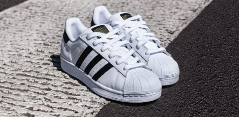 kedy vznikli legendárne tenisky adidas Superstar