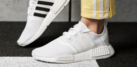 Ako nosiť biele adidas NMD?