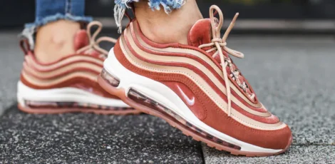 Ako šnurovať Nike Air Max?