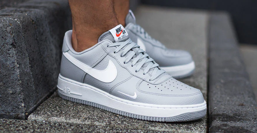 Ako šnurovať Nike Air Force, aby vyzerali štýlovo?