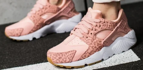 Ako nosiť Nike Huarache?