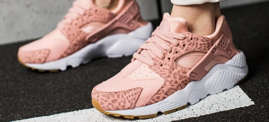 Ako nosiť Nike Huarache?