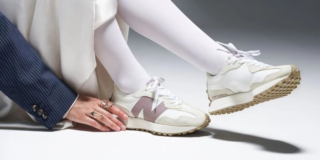 NEW BALANCE 327 WS327KH