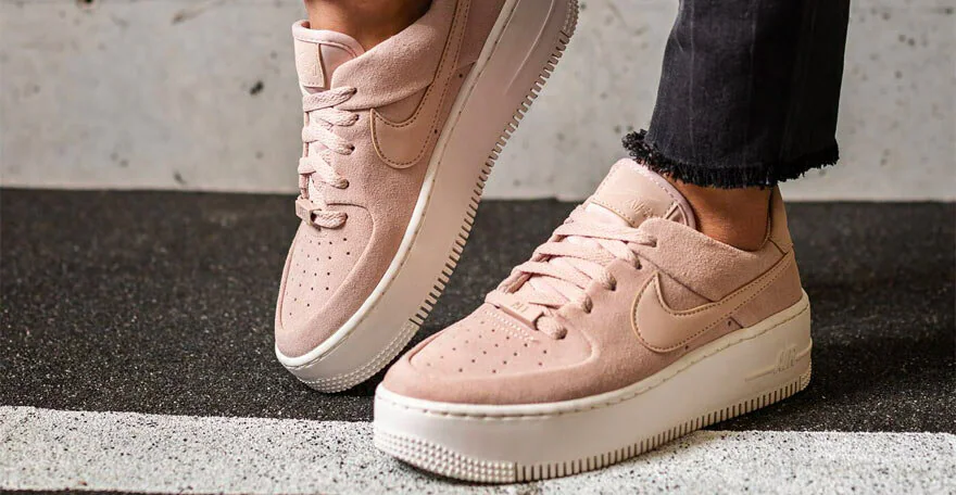 Nike Air Force 1